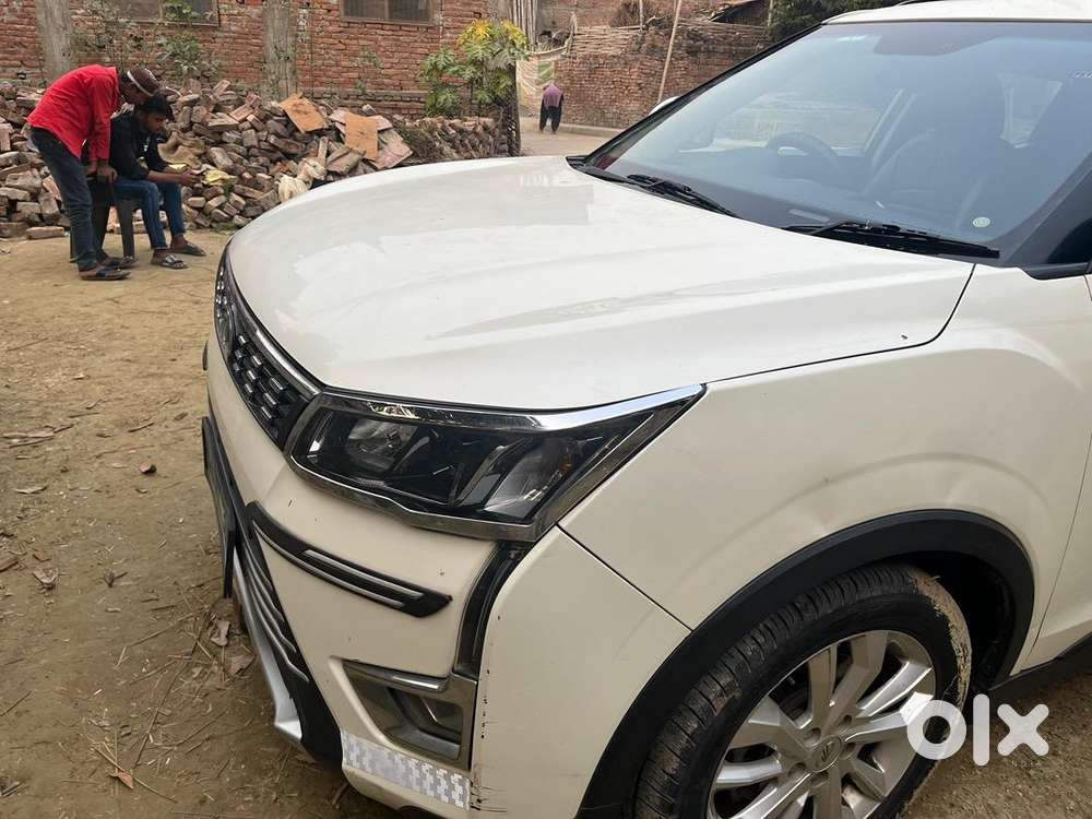 Mahindra Xuv300 2019 Petrol Well Maintained