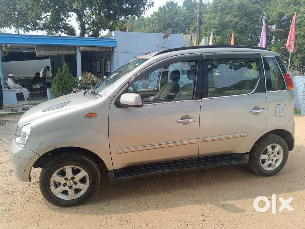 Mahindra Quanto C8, 2014, Diesel