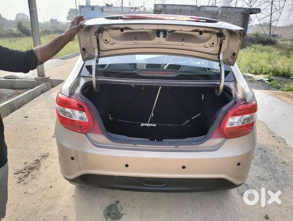 Tata Zest  1.3 Quadrajet Xe 75ps, 2015