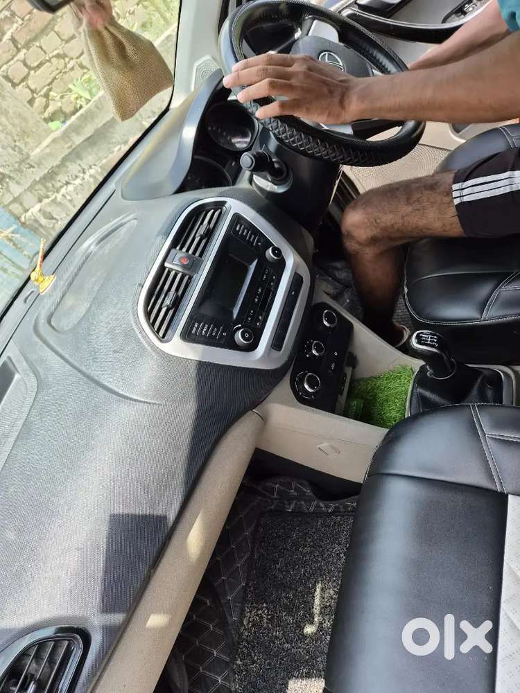 Tata Tiago 1.05 Revotorq Xt 2017