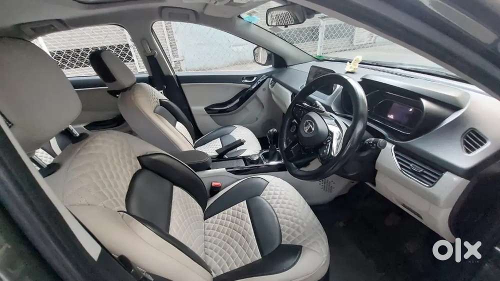 Nexon Petrol Top Model 22000 Km 2021 October Model