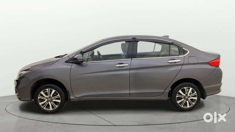 Honda City I-vtec V, 2018, Petrol