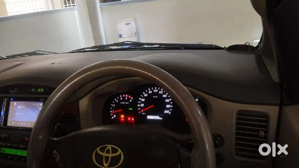 Toyota Innova Diesel 2010
