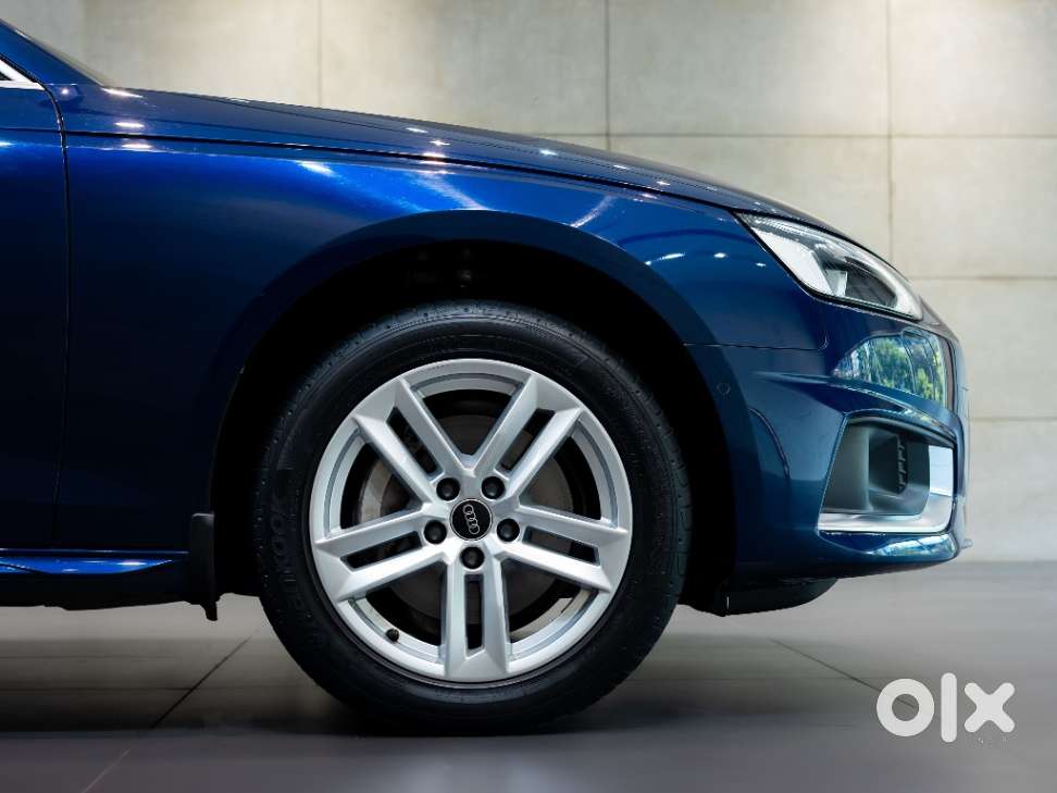 Audi A4 2.0 Technology 40 Tfsi, 2025, Petrol