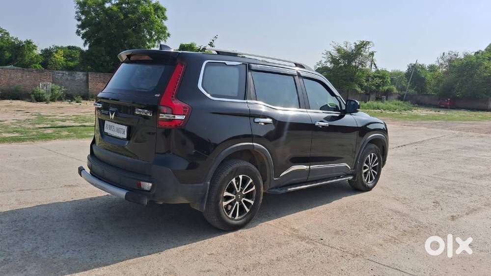 Mahindra Scorpio-n 2.0 Z2 Petrol Mt 7 Str, 2025, Petrol