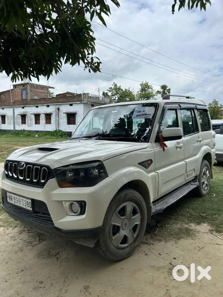 Mahindra Scorpio Classic 2017 Diesel Manual