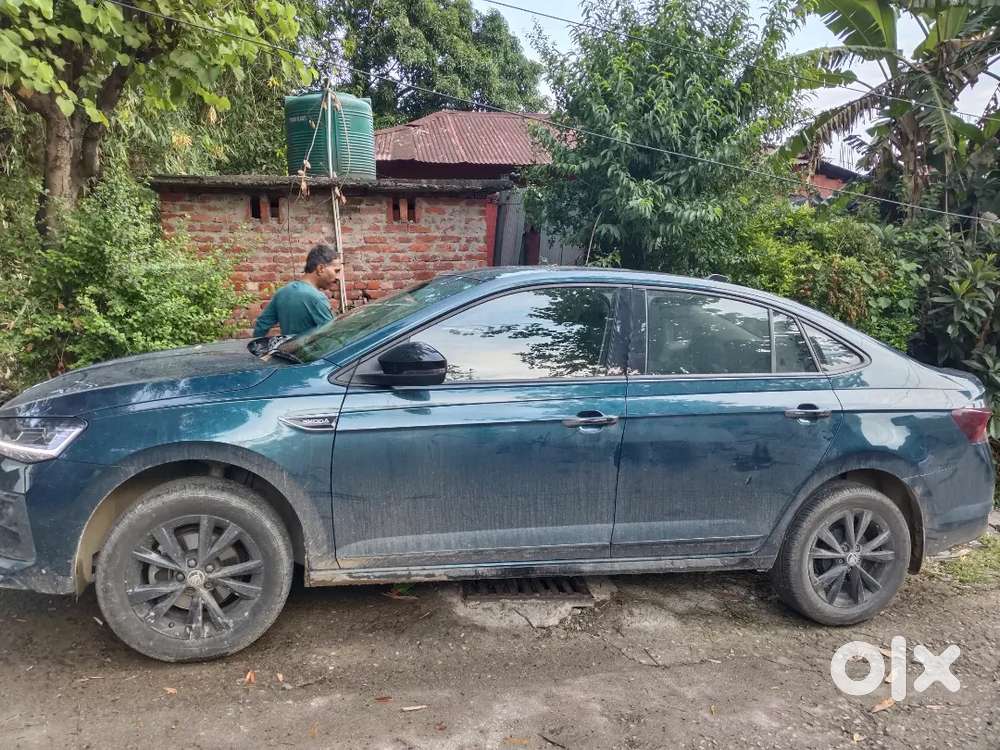 Skoda Slavia 2025 Petrol 13500 Km Driven