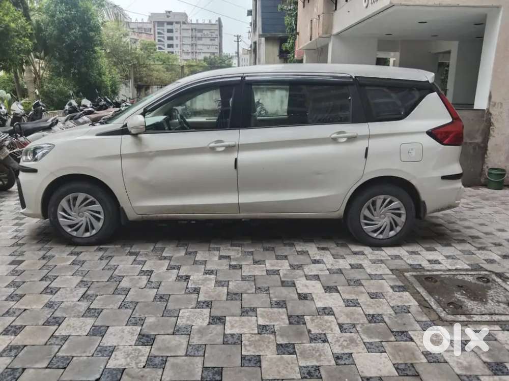 Maruti Ertiga Vxi 2022 Cng For Sale