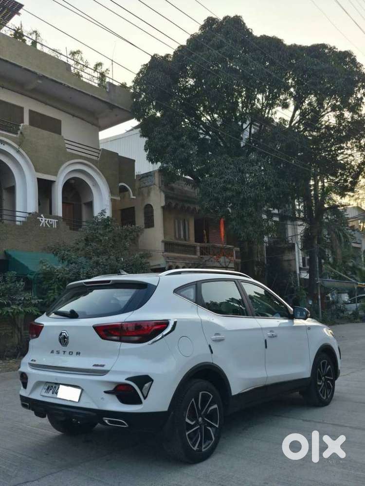 Mg Astor 1.5 Savvy Cvt S Red, 2021, Petrol