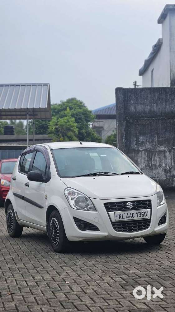 Maruti Suzuki Ritz Vxi Genus, 2013, Petrol