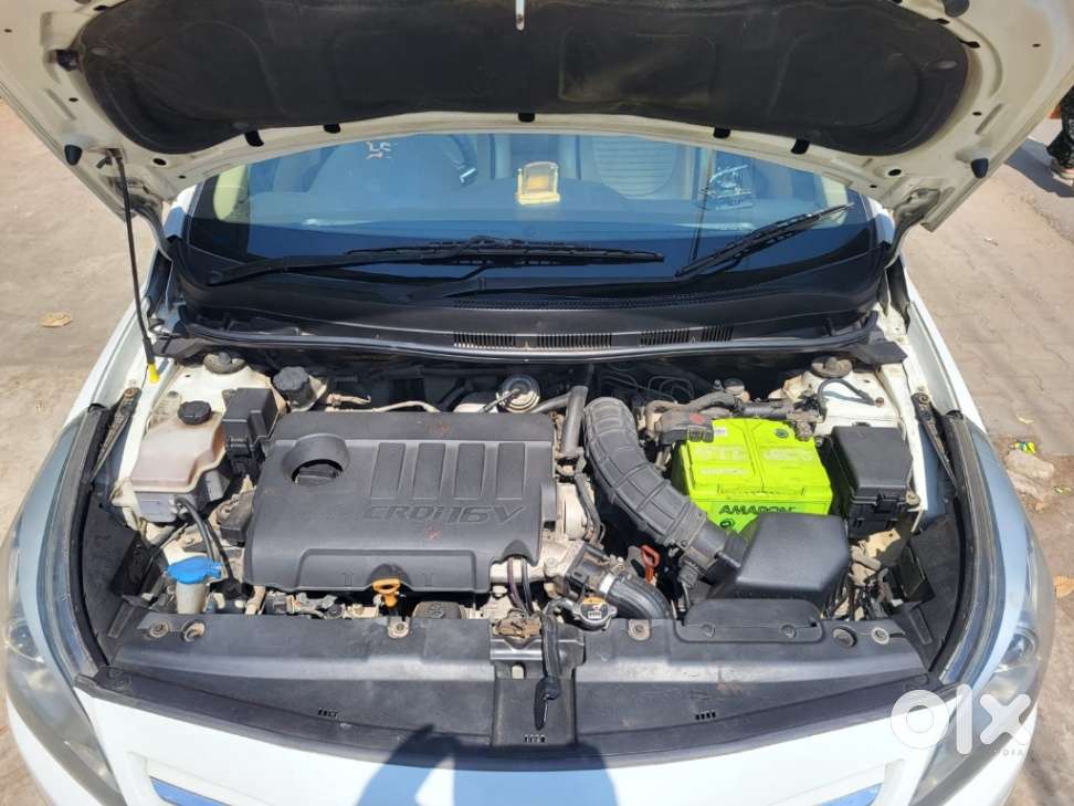 Hyundai Verna 1.6 Sx (o) Crdi Anniversary Edition, 2016, Diesel