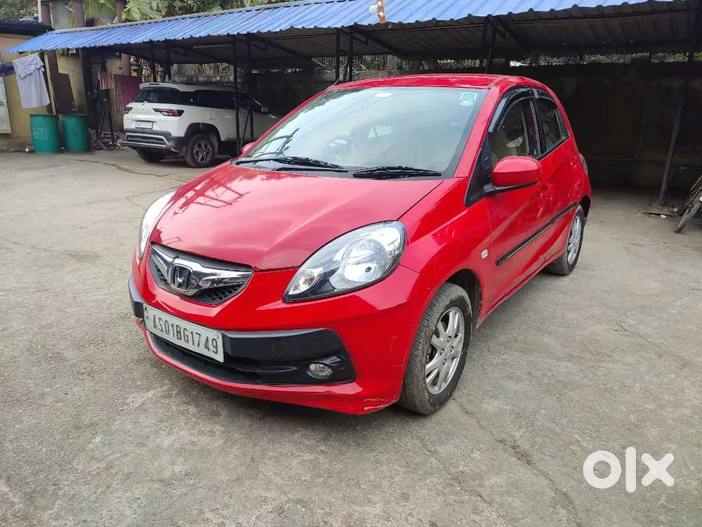 Honda Brio 2013 Petrol Well Maintained