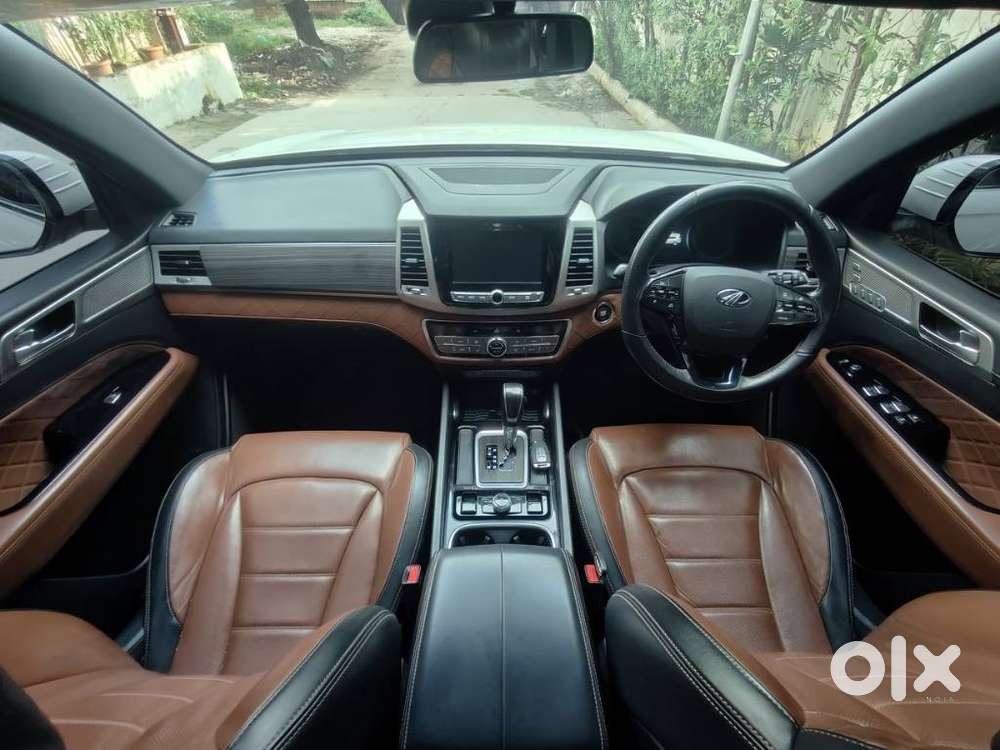 Mahindra Alturas G4 4wd At, 2021, Diesel