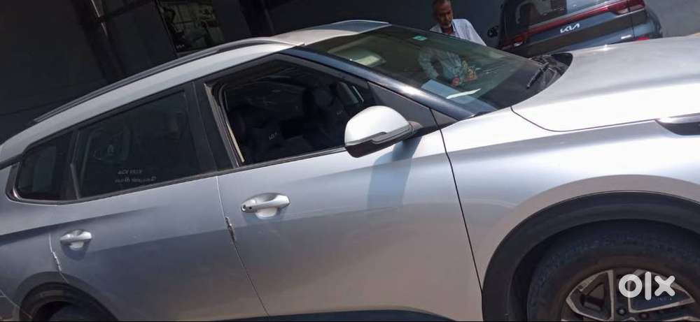 Kia Carens Prestige For Sale