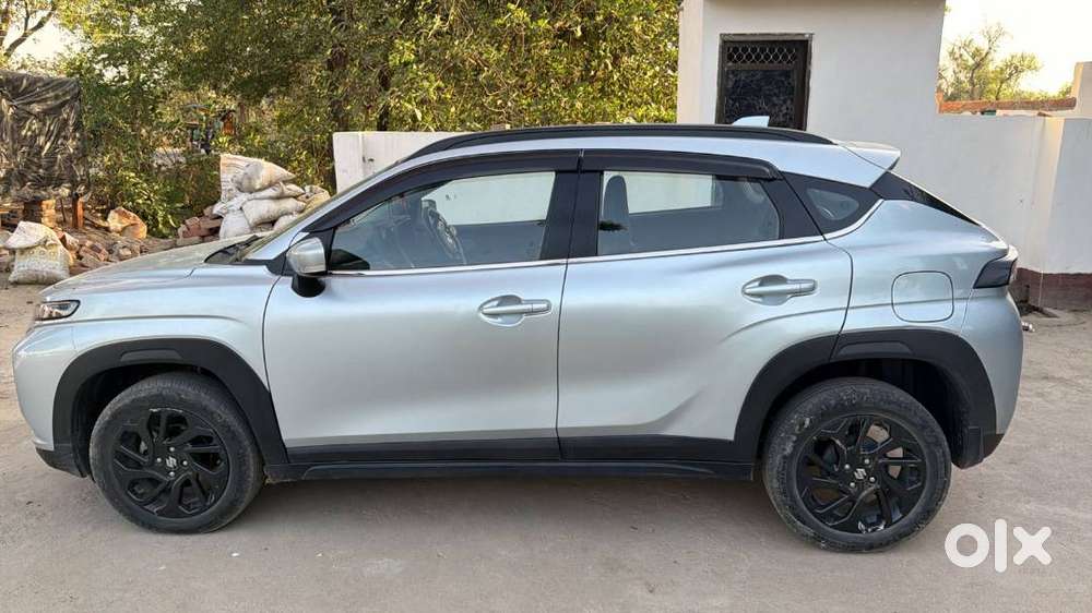 Maruti Suzuki Fronx 2024 Petrol Well Maintained