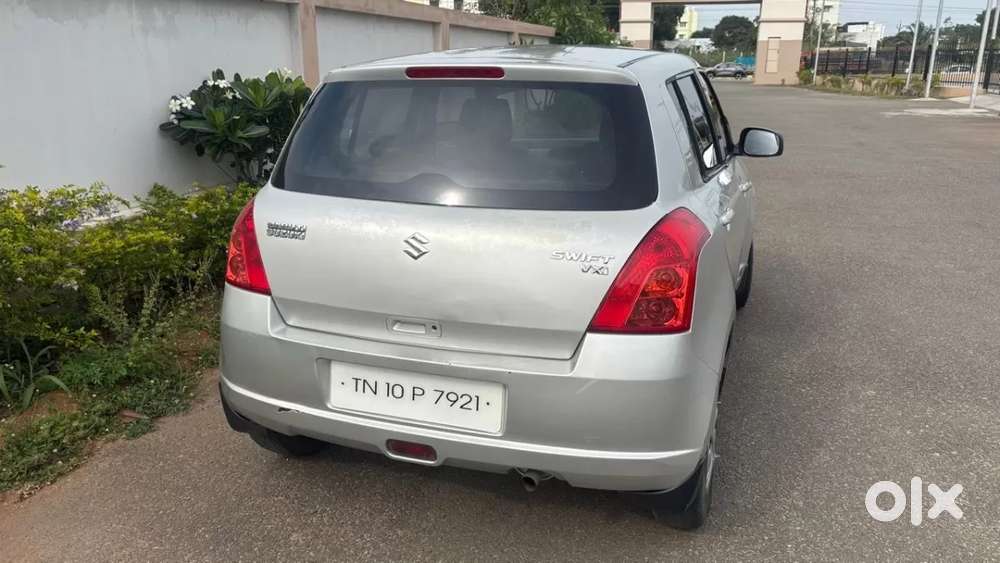 Maruti Suzuki Swift Vxi Bsiv, 2006, Petrol