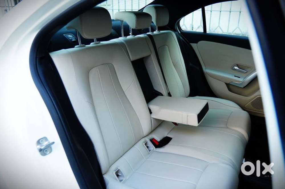 Mercedes-benz A-class Limousine 200, 2023, Petrol