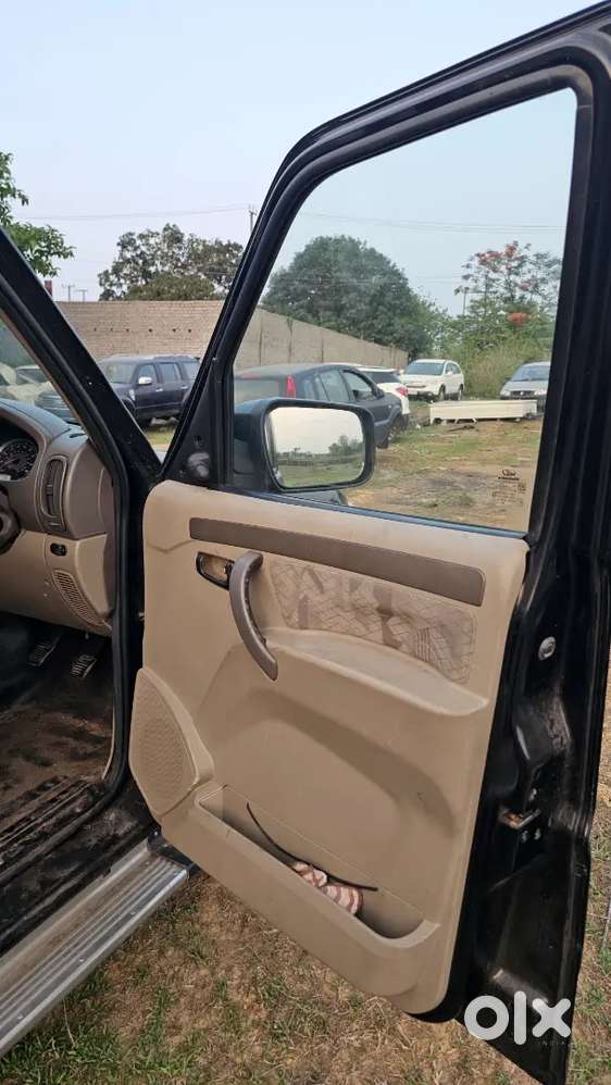 2005 Mahindra Scorpio Dlx Diesel
