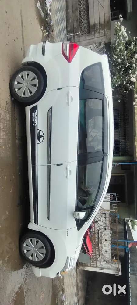 Maruti Suzuki Ertiga Vxi 2018
