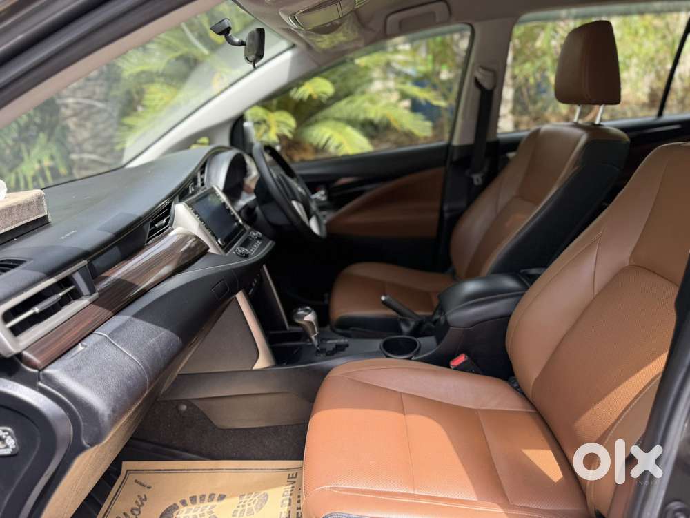 Toyota Innova Crysta [2020-ongoing] 2.4 Zx 7 Str, 2021, Diesel