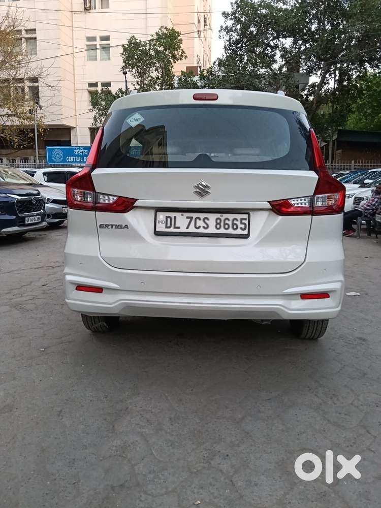 Maruti Suzuki Ertiga 2022-2023 Vxi Cng, 2022, Cng & Hybrids