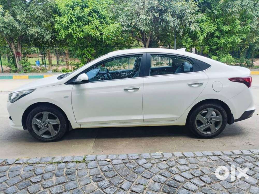 Hyundai Verna Sx 1.5 Petrol Ivt, 2021, Petrol