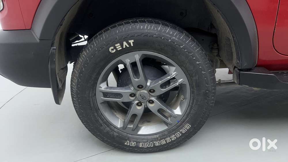 Mahindra Thar Lx Hard Top Petrol At Rwd, 2022, Petrol