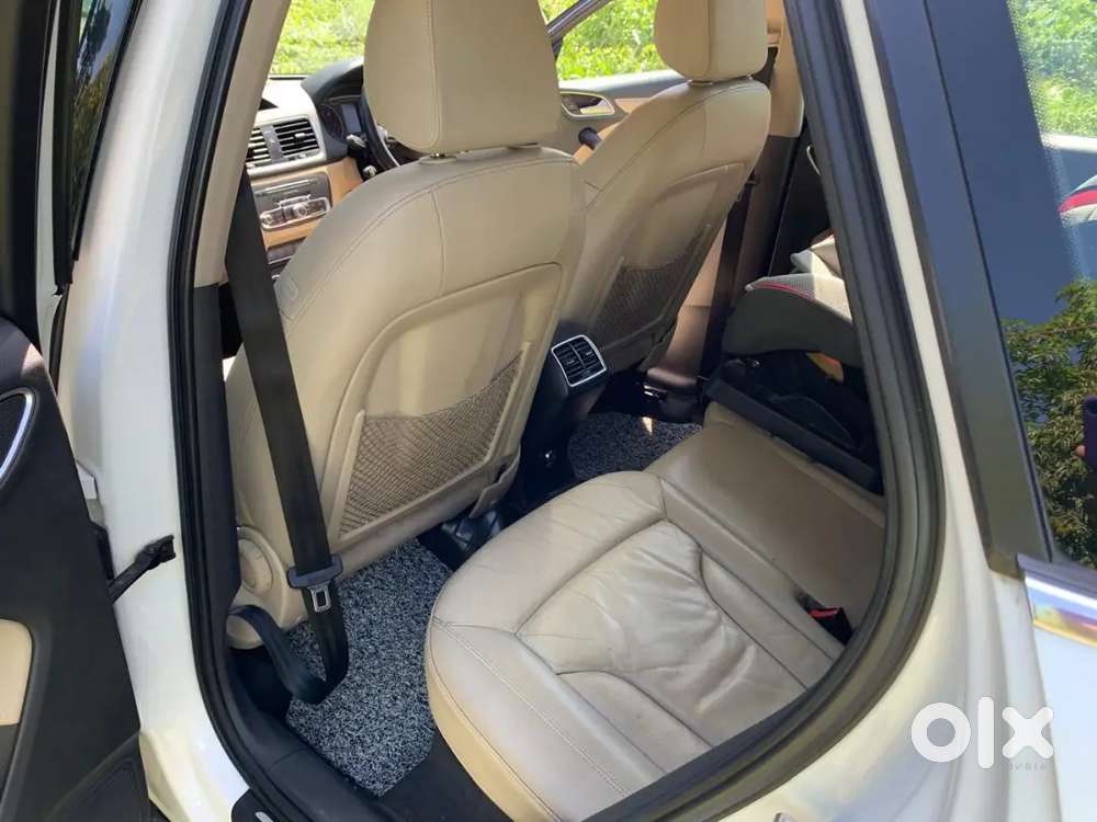 Audi Q3 Premium Plus.