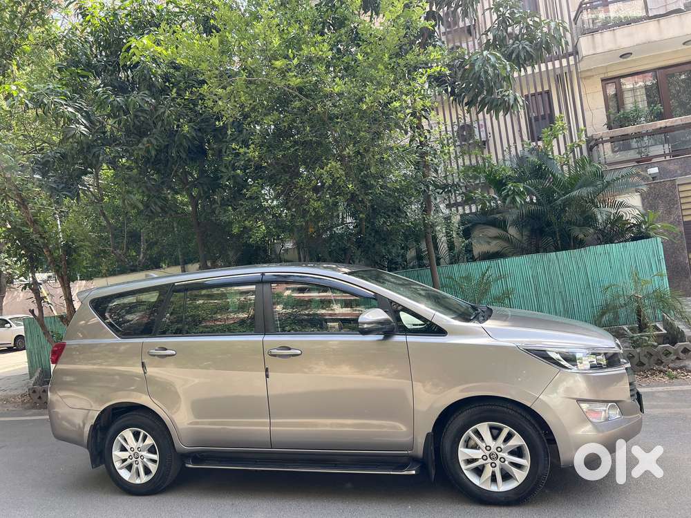 Toyota Innova Crysta 2.8 Gx At 8 Seater, 2019, Diesel