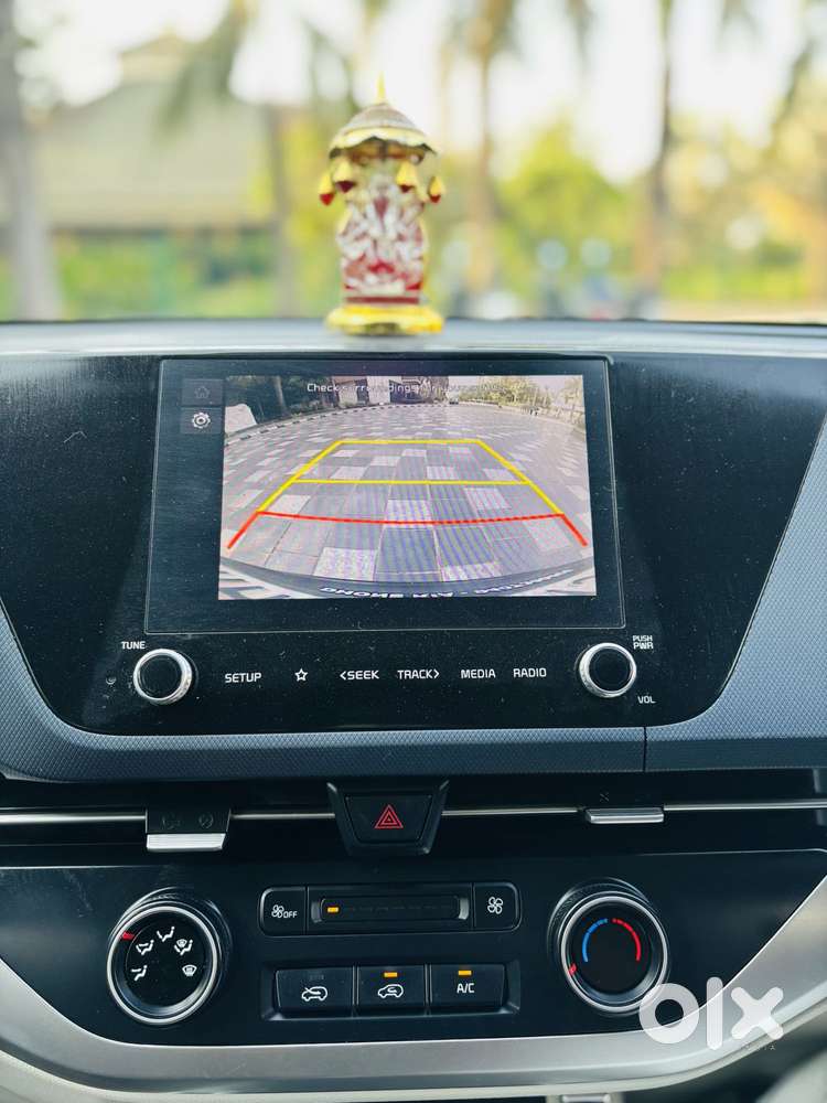 Kia Carens G1.5 6mt Gravity, 2024, Petrol