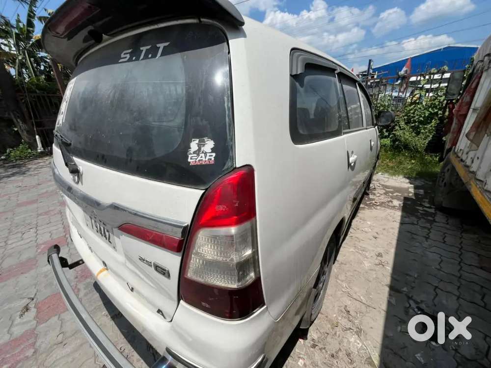 Toyota Innova 2005