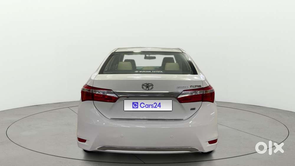 Toyota Corolla Altis 2013-2017 Vl At, 2015, Petrol