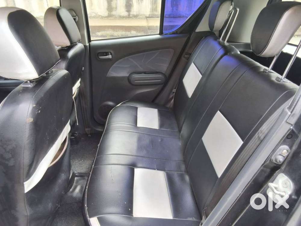 Maruti Suzuki Ritz Vxi, 2011, Petrol