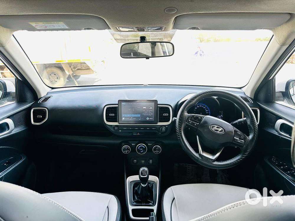 Hyundai Venue Sx Turbo, 2019, Cng & Hybrids