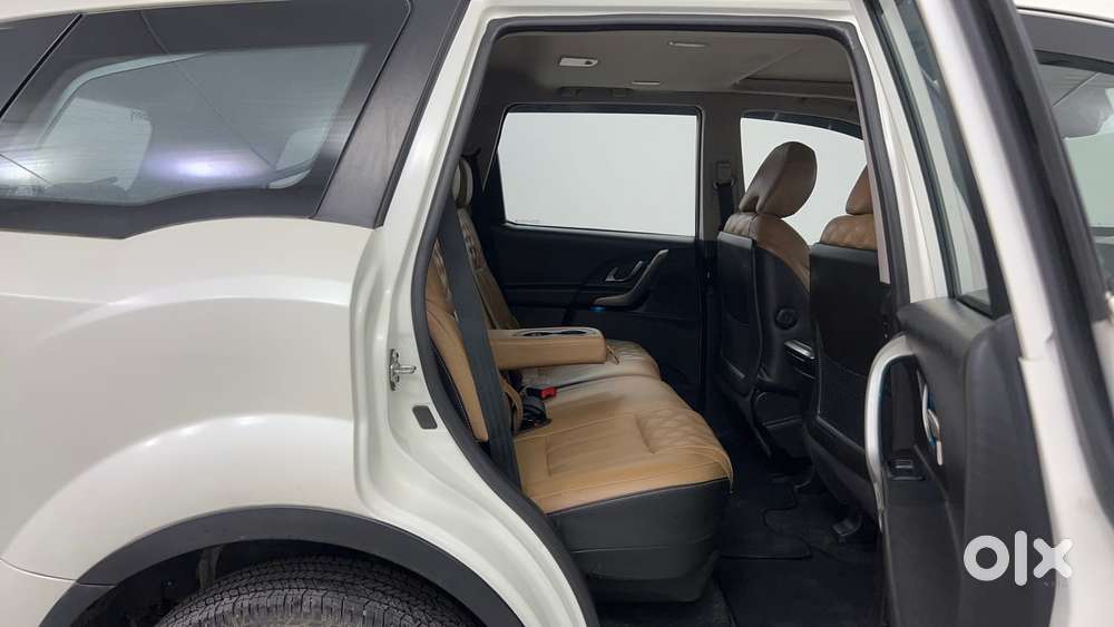 Mahindra Xuv500 At W9 2wd, 2020, Diesel