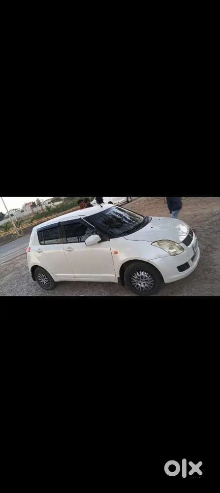 Maruti Suzuki Swift 2010 Petrol 110000 Km Driven