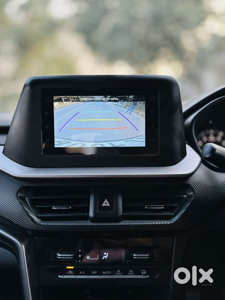 Maruti Suzuki Brezza 1.5 Vxi Smart Hybrid, 2024, Petrol