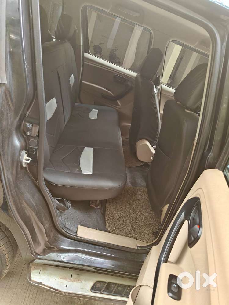 Mahindra Tuv 300 T4, 2016, Diesel