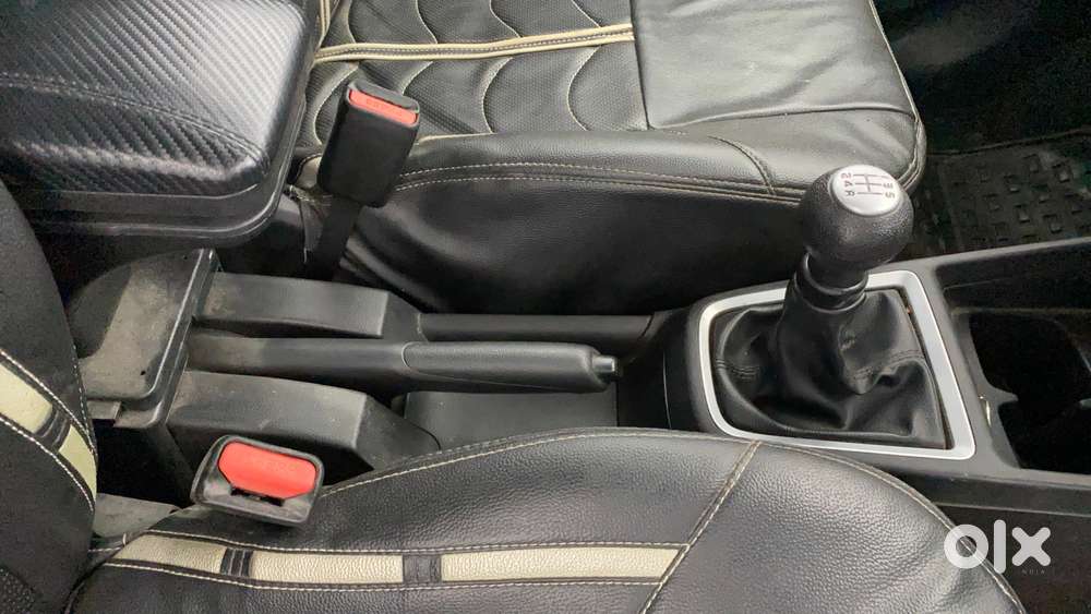 Maruti Suzuki Swift Lxi, 2018, Petrol