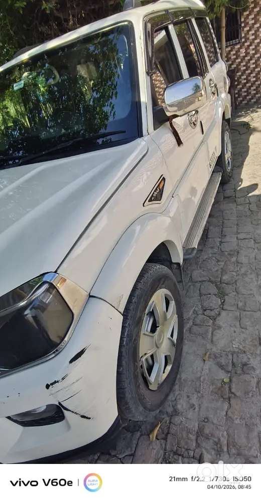 Mahindra Scorpio S4 Diesel 2017