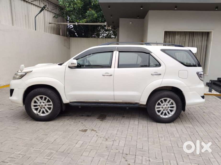 Toyota Fortuner 3.0 4x2 Automatic, 2015, Diesel