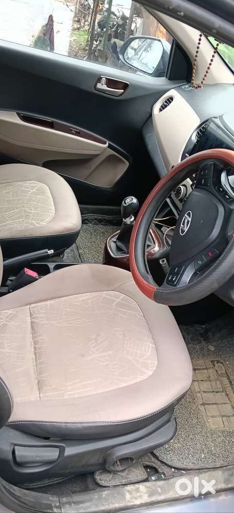 Hyundai Xcent 2015