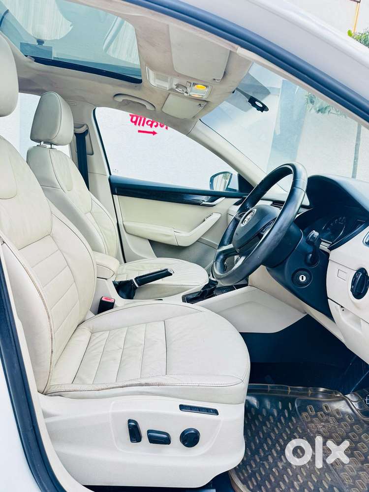 Skoda Octavia Elegance 2.0 Tdi At, 2013, Diesel