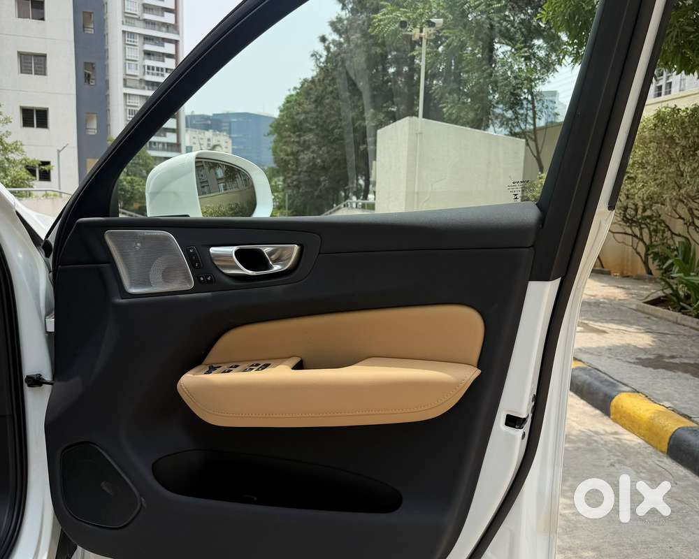 Volvo Xc60 2.0 B5 Ultimate, 2024, Petrol