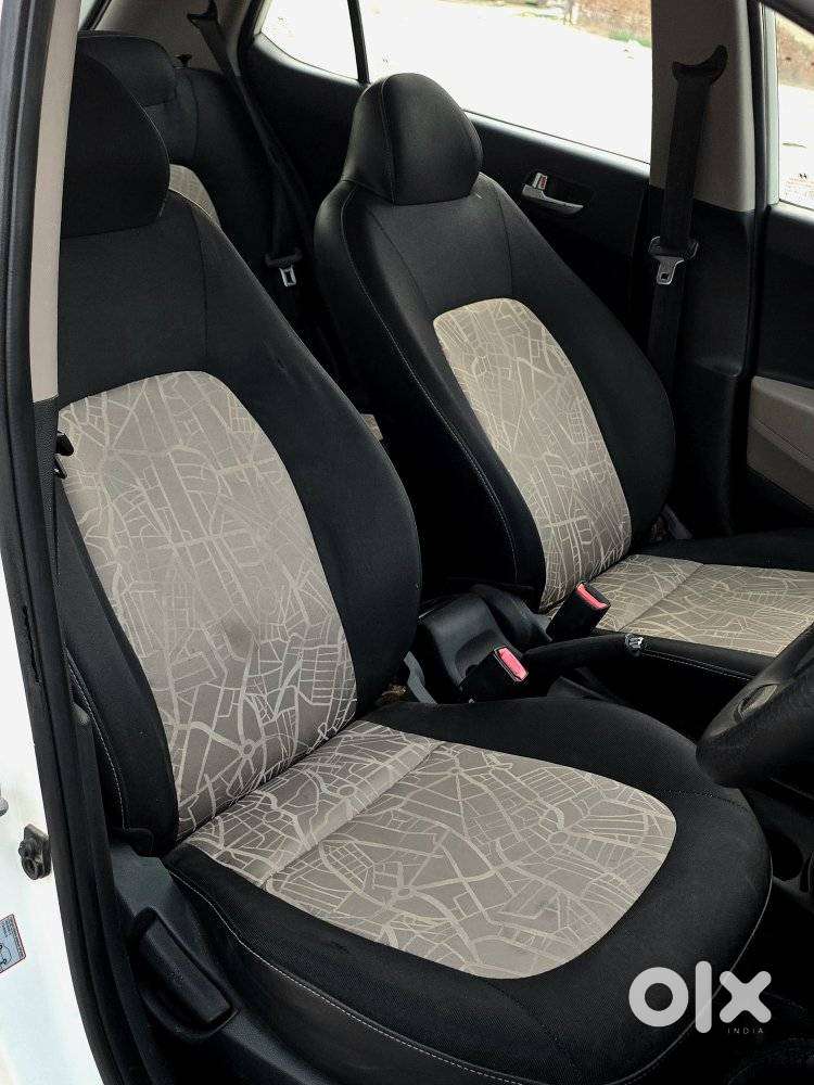 Hyundai Grand I10 Sportz Edition, 2016, Petrol