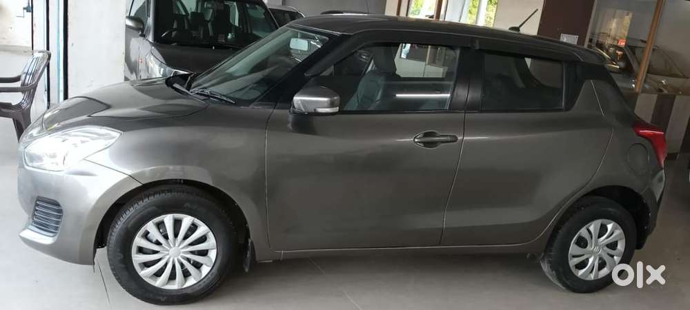 Maruti Suzuki Swift 1.2 Vxi (o), 2022, Petrol