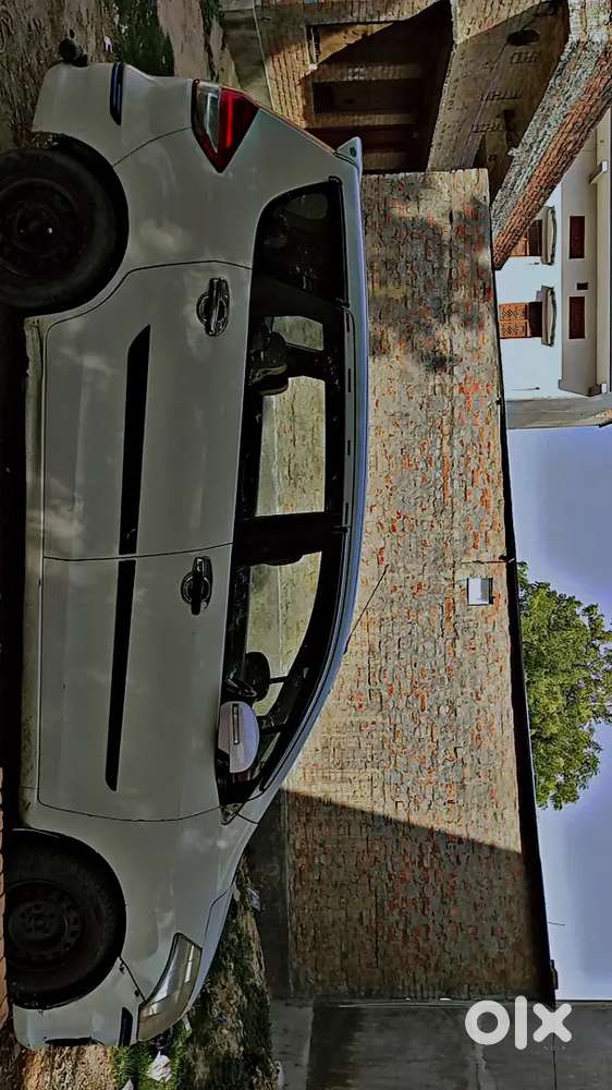 Maruti Suzuki Ertiga 2014 Diesel 108400 Km Driven