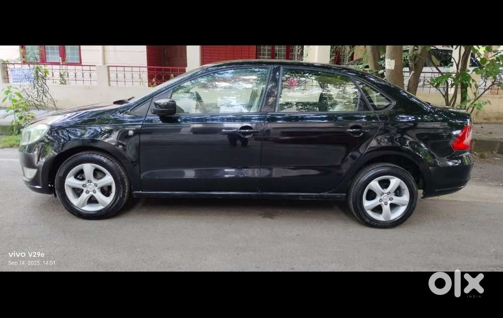 Skoda Rapid 2013-2016 1.5 Tdi Elegance Black Package, 2013, Petrol