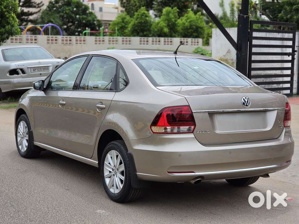 Volkswagen Vento 1.5l Tdi Highline Plus At Diesel, 2016, Diesel