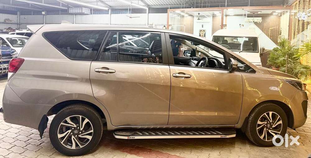 Toyota Innova Crysta 2.4 G Mt, 2021, Diesel